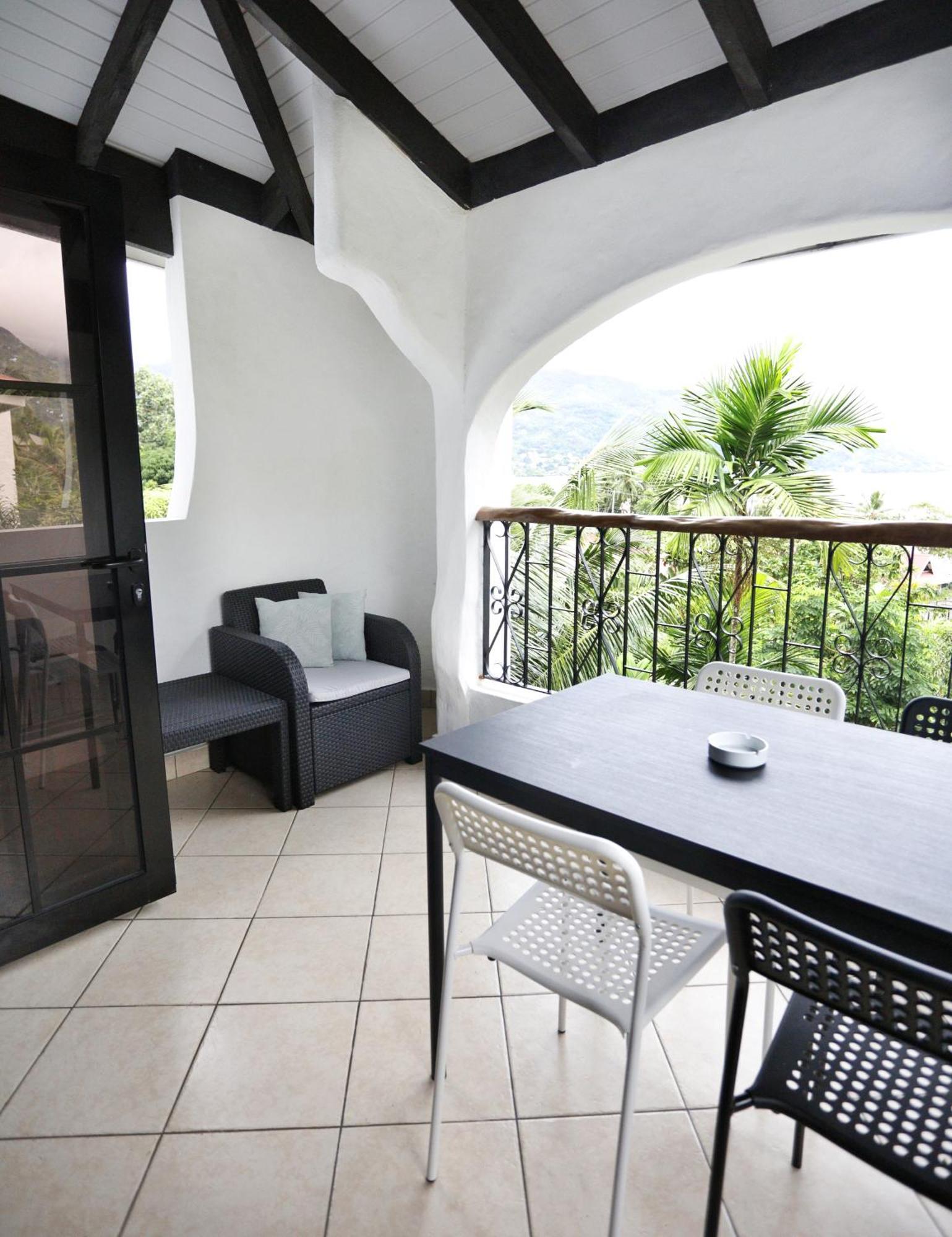 Appartamento The Salty Palms Beau Vallon  Esterno foto