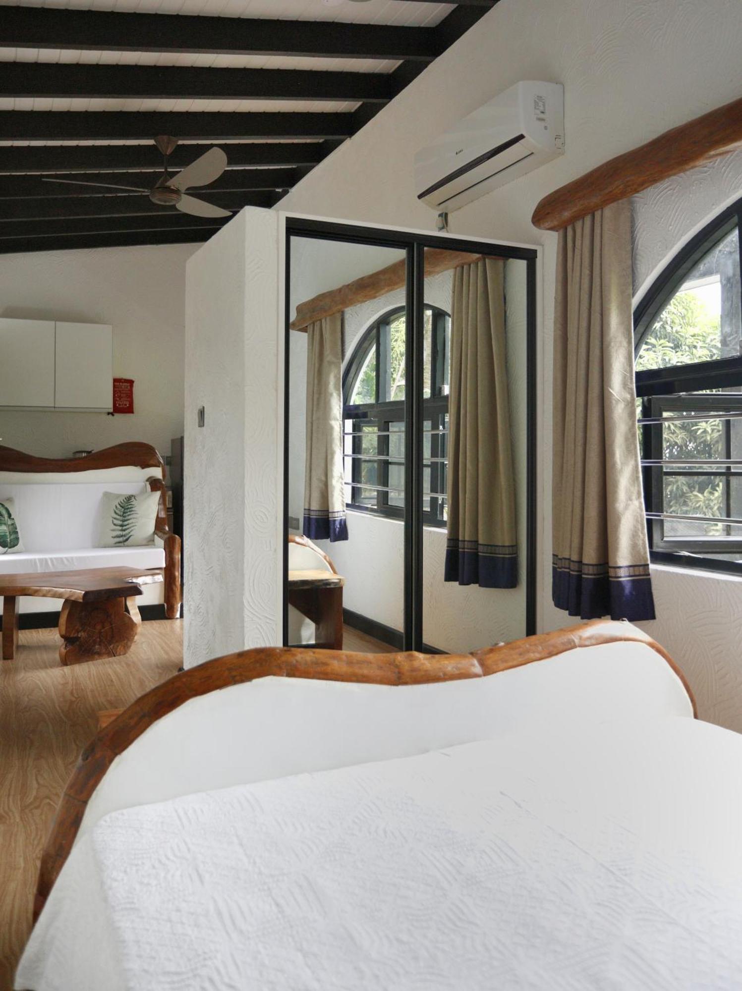 Appartamento The Salty Palms Beau Vallon  Esterno foto